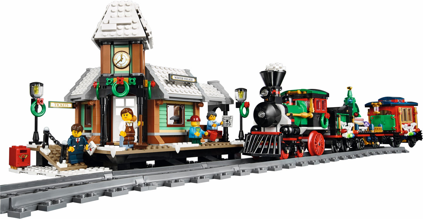 Winter Village Train Station - 10259